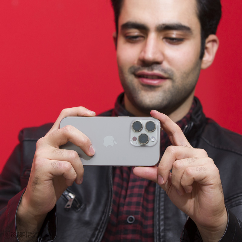 گوشی موبایل اپل مدل iPhone 16 Pro ZAA دو سیم کارت ظرفیت 256 گیگابایت و رم 8 گیگابایت نات اکتیو - ریجستر شده