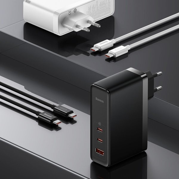 شارژر دیواری 140 وات باسئوس مدل Baseus Ga5 Pro Fast Charger 2C+U 140W EU CCGP10020