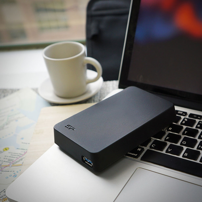 هارد اکسترنال سیلیکون پاور مدل Stream S05 ظرفیت یک ترابایت دارای رابط USB Type-A 3.0