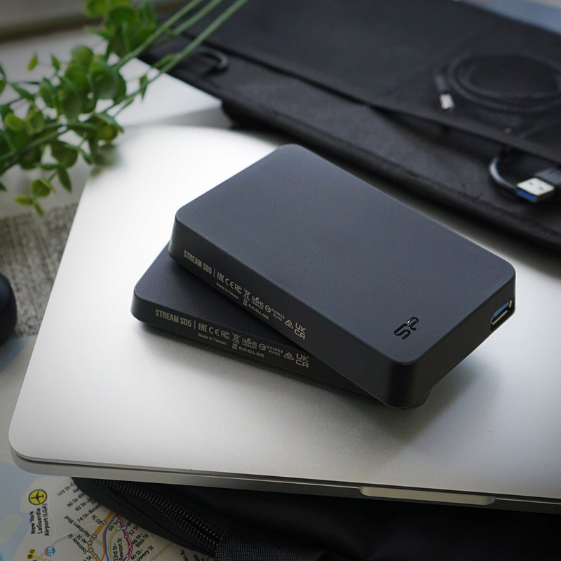 هارد اکسترنال سیلیکون پاور مدل Stream S05 ظرفیت یک ترابایت دارای رابط USB Type-A 3.0