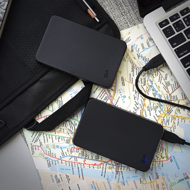 هارد اکسترنال سیلیکون پاور مدل Stream S05 ظرفیت یک ترابایت دارای رابط USB Type-A 3.0